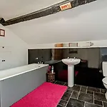 Holiday home 3 Bed In Oc-p28797